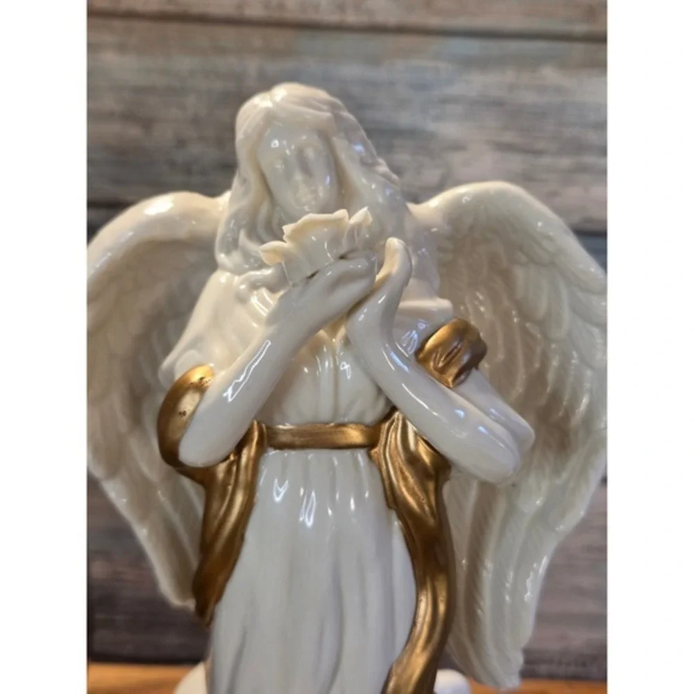 Ceramic‎ Angel Figurine with Gold Accents Ivory Porcelain Music Box Relgious Art